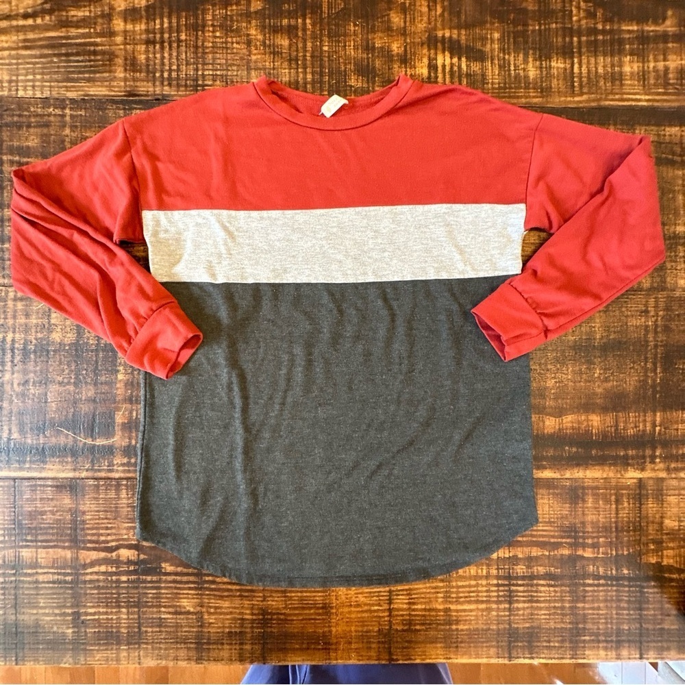 Flamingo Urban Long Sleeve Color Block Tee - Picture 2 of 5